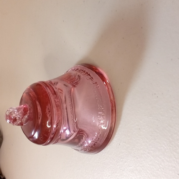 Rare Vintage Rose Glass Bell Telephone of America Paperweight - Picture 1 of 6